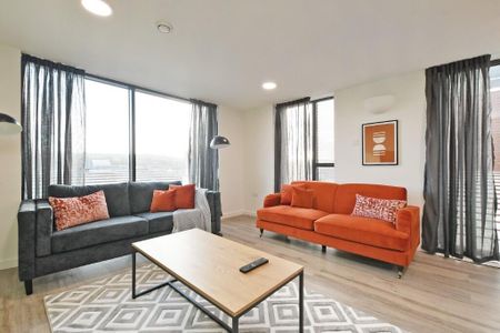 5 bedroom flat to rent - Photo 2