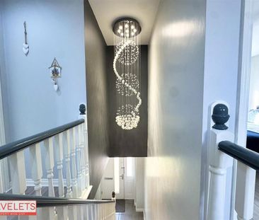 4 bedroom detached house to rent - Photo 1