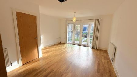 Epsom Road, Guildford - 3 bedrooms Property for lettings - Seymours - Photo 5