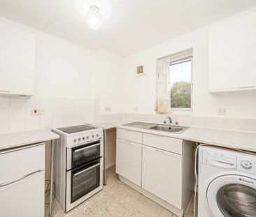 Richens Close - Photo 4