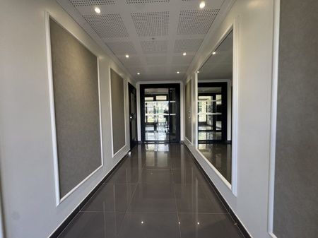 Superbe appartement de type F2 à 10min de l'aéroport CDG - Photo 5