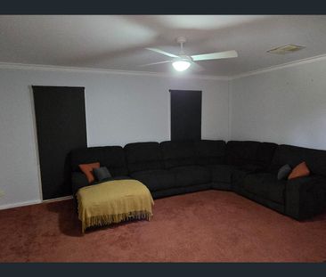 3 Bedroom Home - Photo 2