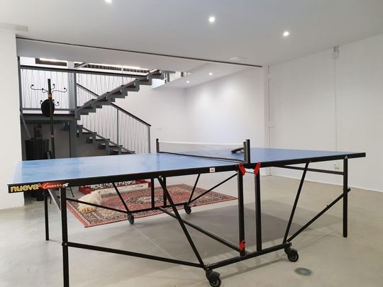 5 room luxury Villa for rent in Marbella, Andalusia - Photo 1