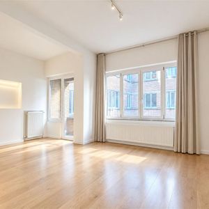 Appartement te huur in Brussel voor € 1.275 met 1 slaapkamer - Foto 2