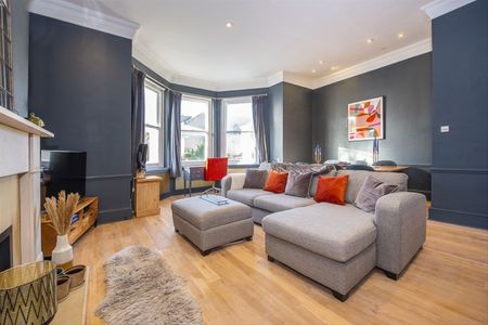 Church Road, Wimbledon Village, SW19, London - Photo 2