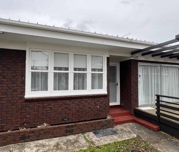 Three Bedrooms on Tamaki Riverside | Don't Miss Out! - Photo 4