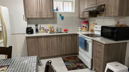 For Lease - 5 Scarlett Drive Unit# Bsmt, Brampton, Ontario - Photo 5