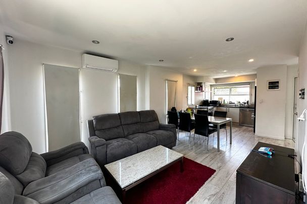 Convenient & Low-Maintenance Townhouse in Prime Central Location - Photo 1