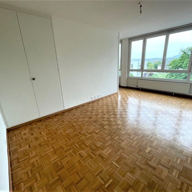 Proche aéroport dans un quartier familial - Foto 1