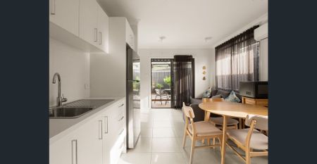 Modern Living Made Easy! - Photo 4