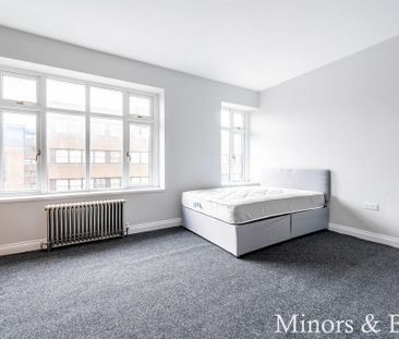 1 bedroom flat to rent - Photo 2