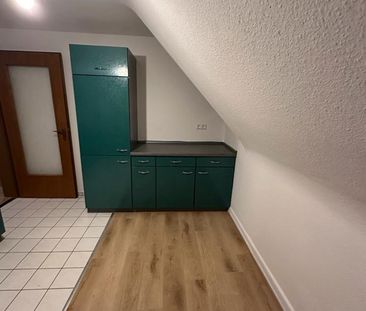 Dachgeschosswohnung - Photo 1