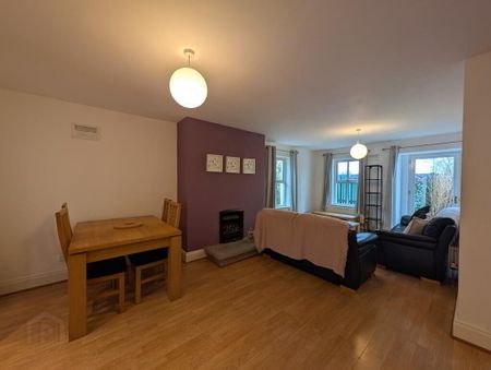 7 Drumbeg Cottages, Dunmurry, Belfast, BT17 9LY - Photo 2