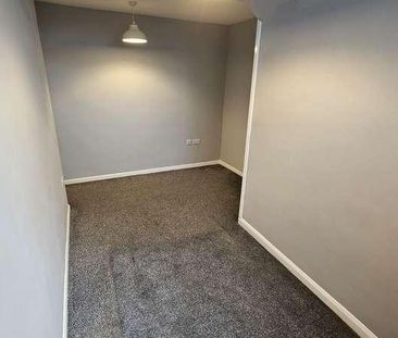 Brown Hill Avenue, Leeds, LS9 - Photo 2