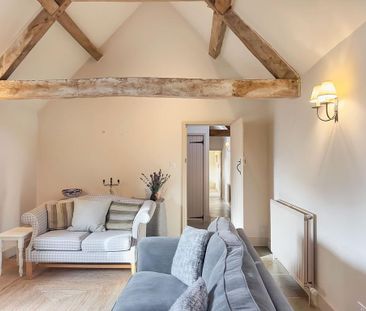 2 bedroom detached bungalow to rent - Photo 1