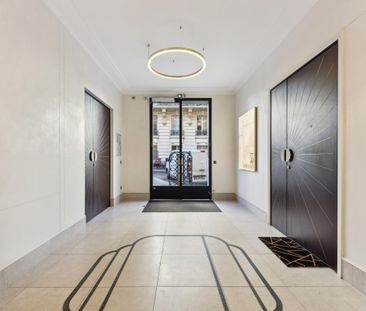 Location Appartement 1 pièce 35m² PARIS 16ème - Photo 6