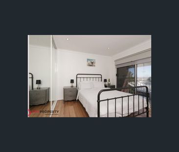 4/24 Kinsella Street, Joondanna, WA 6060 - Photo 3
