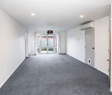 Perfectately positioned - Photo 4