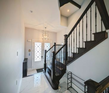 For Lease - 39 Giardina Crescent, Richmond Hill, Ontario - Photo 3