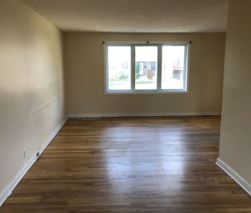 For Lease - 1504 Kingsdale Avenue, Blossom Park - Airport and Area,... - Photo 1