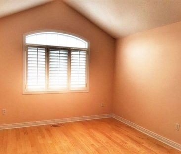 For Lease - 110 Deerwood Crescent, Richmond Hill, Ontario - Photo 4