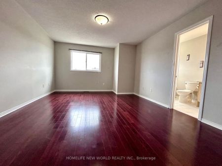 For Lease - 65 Warren Bradley Street, Markham, Ontario - Photo 4