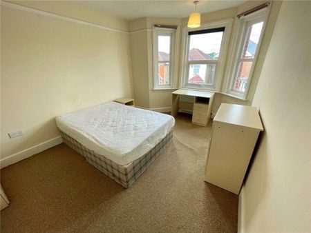 Frederica Road, Winton, Bournemouth, Dorset, BH9 - Photo 5