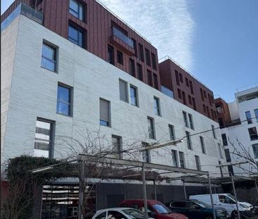 Location Appartement 1 pièce 26m² BORDEAUX 33000 - Photo 4