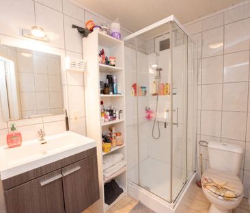 Modern gerenoveerd 1-slaapkamer appartement met berging en terras i... - Foto 6