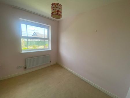 4 BED Detached house To rent - Photo 3