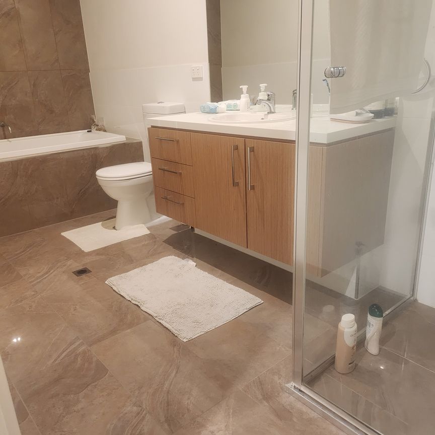 Campbelltown - Photo 1