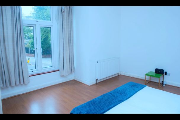 Room in a Shared Flat, Green Lanes, N16 - Photo 1