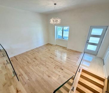 Maison de plain-pied à louer - Brossard (Noms de rues (T)) Maison d... - Photo 2