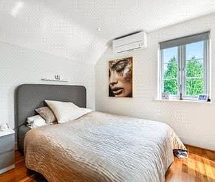 2 bedroom detached house to rent - Photo 5