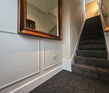 Birmingham Road, Birmingham, Great Barr - Photo 6