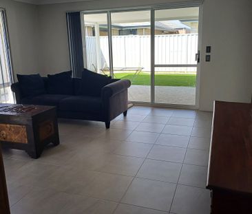 Piara Waters - Photo 1