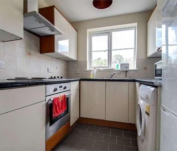 Knowles Close, West Drayton, UB7 - Photo 6