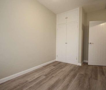 Shifford Crescent Maidenhead Berkshire, SL6 - Photo 5