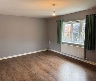 1 bedroom coach house to rent - Photo 6