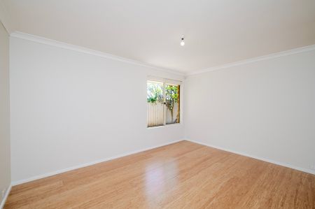 Charming Family Home in Duncraig - Photo 5