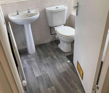 Lane End, Hatfield, AL10 - Photo 5