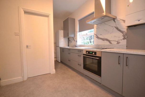 1 bedroom Flat To Let - Photo 1