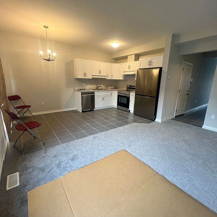 For Lease - 7361 Marvel Drive, Niagara Falls, Ontario - Photo 1