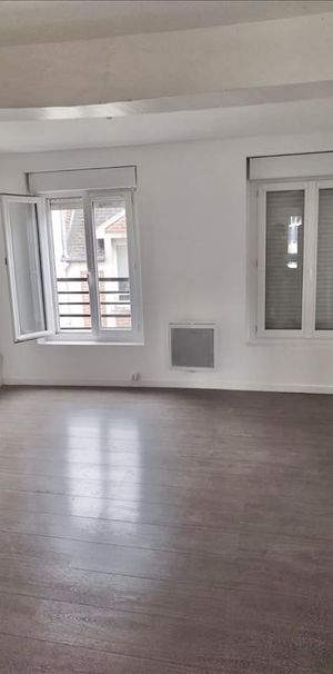 3 pièces - 40 m² - 2ème étage - Colocation non autorisée - Photo 1