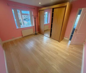 4 bedroom semi-detached house to rent - Photo 4