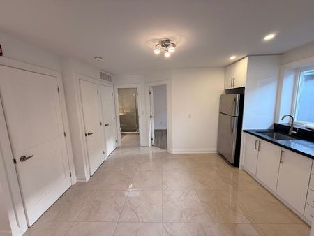 For Lease - 191 Rosethorn Avenue Unit# 2nd Floor, Toronto, Ontario - Photo 3