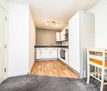 1 bedroom flat to rent - Photo 6