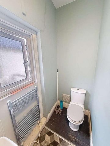 Pack Horse, Station Street, Stoke-on-trent, ST6 - Photo 5