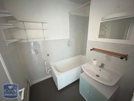 Appartement à louer 4 pièces 67.21m² - Photo 3