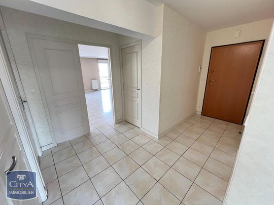 Location Appartement 3 pièces 84m² LE MANS 72000 - Photo 1